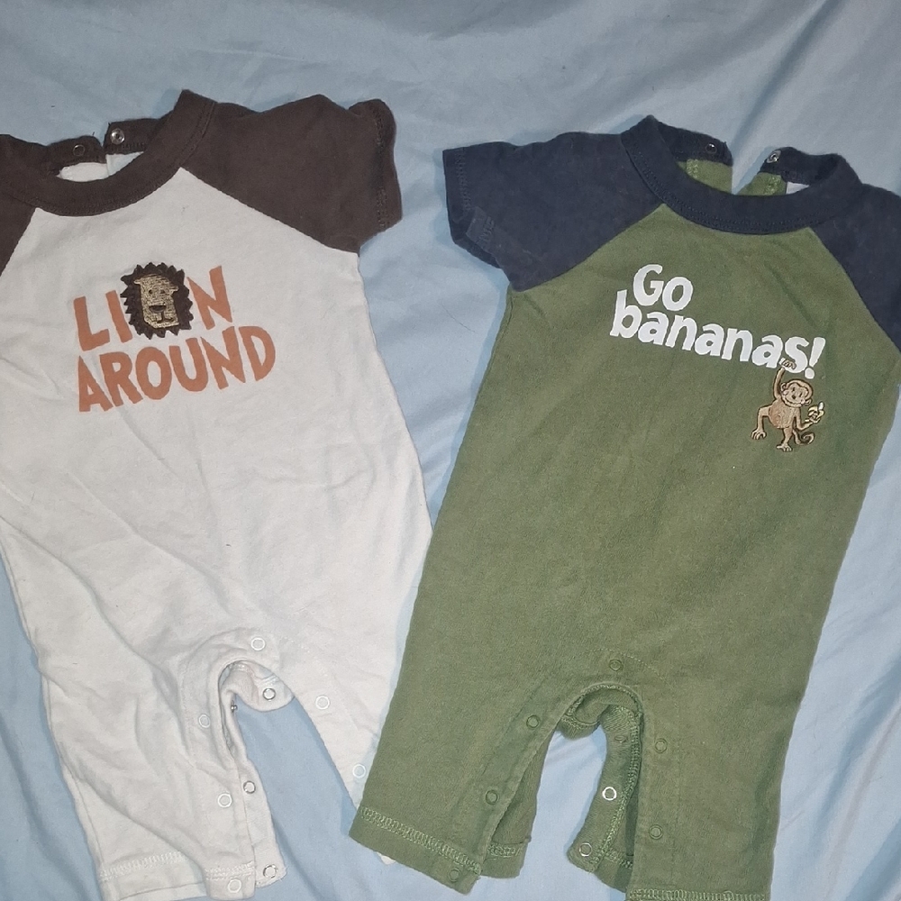 Old Navy Kids Bodysuits - Green and White